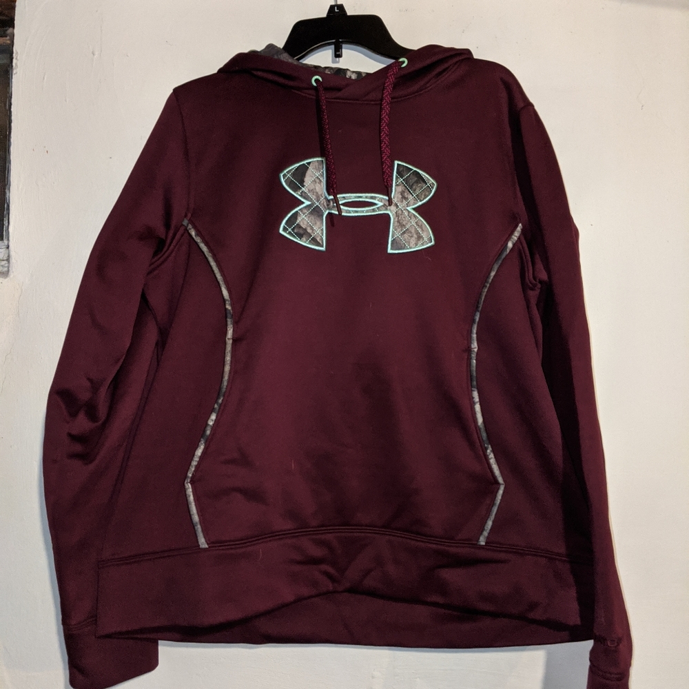 Under Armour Hooded Sweatshirt